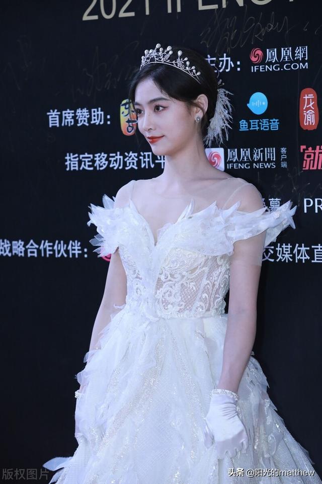 凤凰网时尚频道，从LVMH重启制表师品牌看尊达封神记
