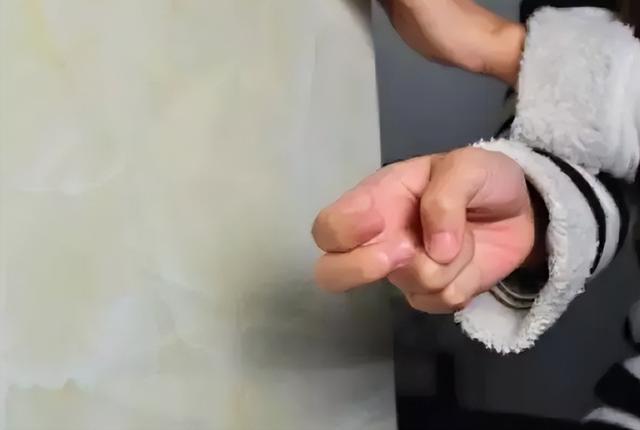 瓷砖怎么选小妙招，学会这几招秒变内行人