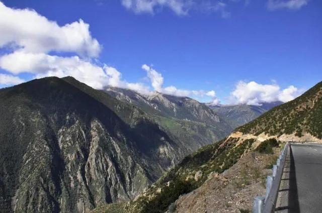 自驾318川藏线巡游轨迹，你知道去西藏怎么走最过瘾