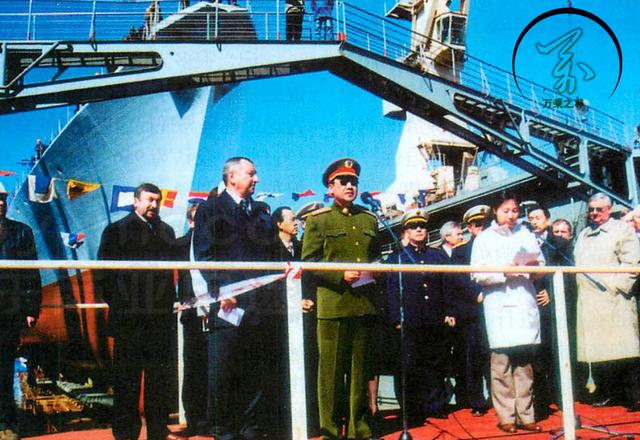 现代级驱逐舰改装，从主力到鸡肋再到重生（现代级驱逐舰魔改前后对比）