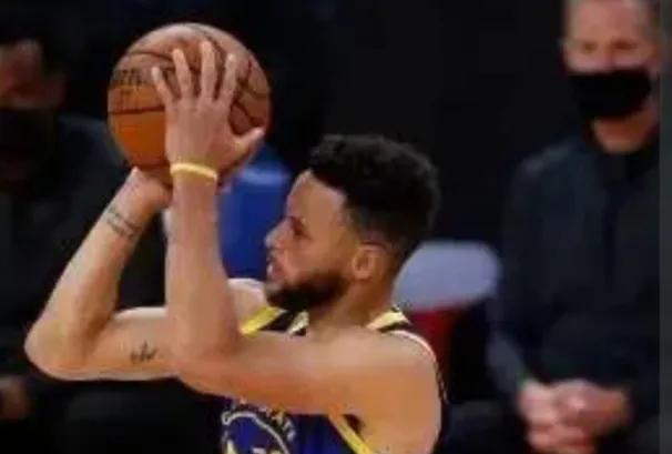 正确三步投篮姿势，最快速的投篮方式