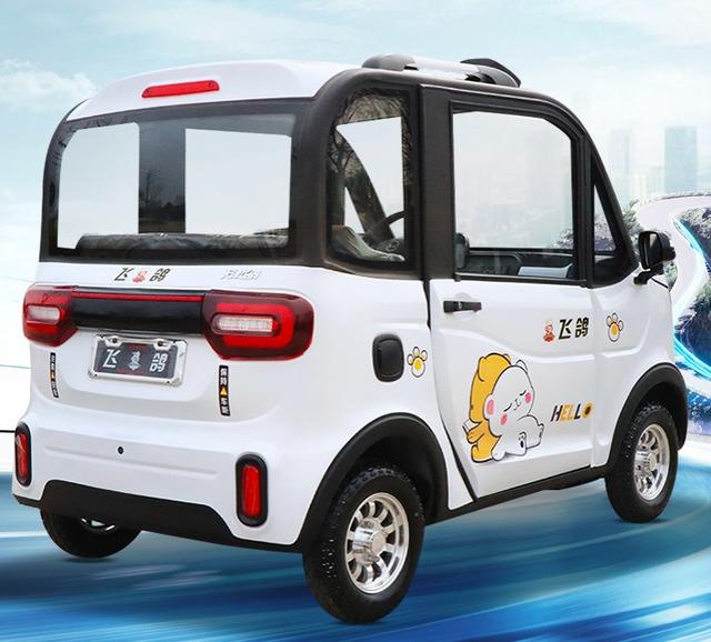 全封闭老年代步车，封闭式可上路老年代步车（适合老年人代步、接娃）