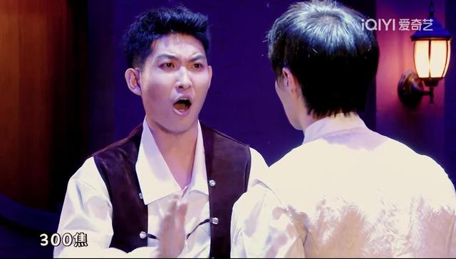 闫佩伦一年一度喜剧大赛助演，成为喜剧大赛2的最大赢家