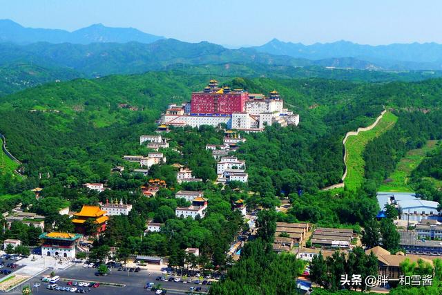 世界上十五大奇葩的厕所，世界各地奇葩的厕所
