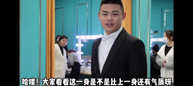 二顺子和二两分家最新，豆二两:二顺子拍婚纱照啦