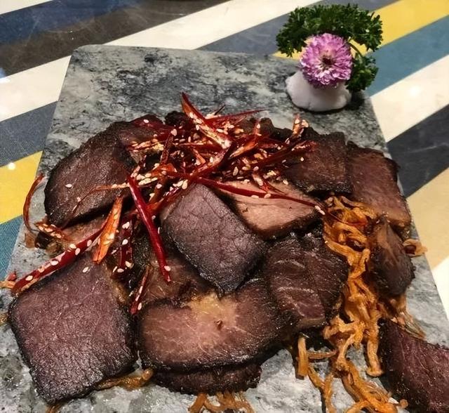 昆明十大必吃本地餐厅24小时营业，昆明这10家餐厅竟然是名人故居