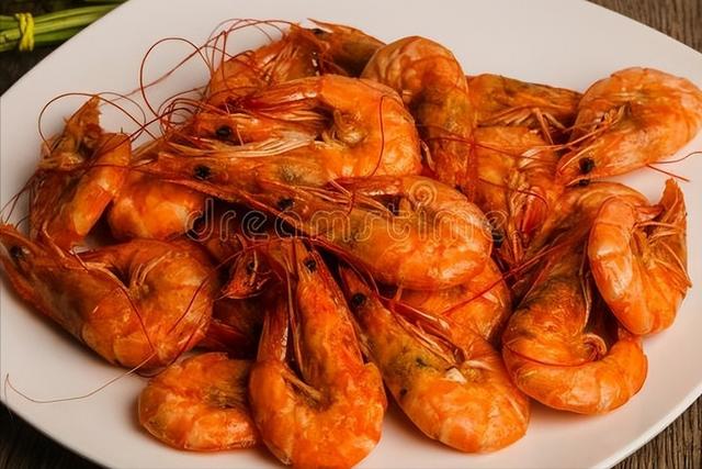 糖醋汁的家常做法简单好吃，不管煮哪种糖醋菜肴