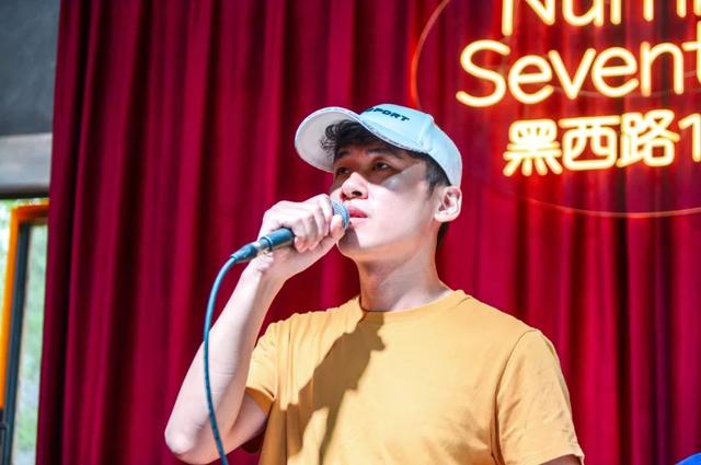 厦门宽厚里步行街的著名小吃，种草好久的厦门宽厚里美食店