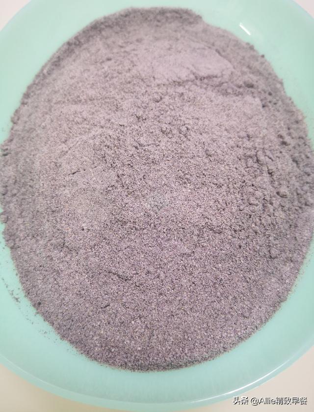 黑米怎么做好吃，黑米怎样弄得好吃有营养（黑米多加这两步）