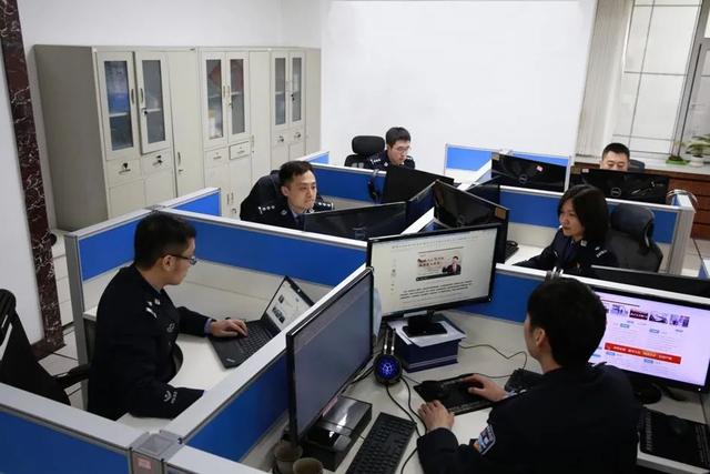 危险的wifi，国家网络安全教育日ppt（千万别用Wi-Fi万能钥匙）