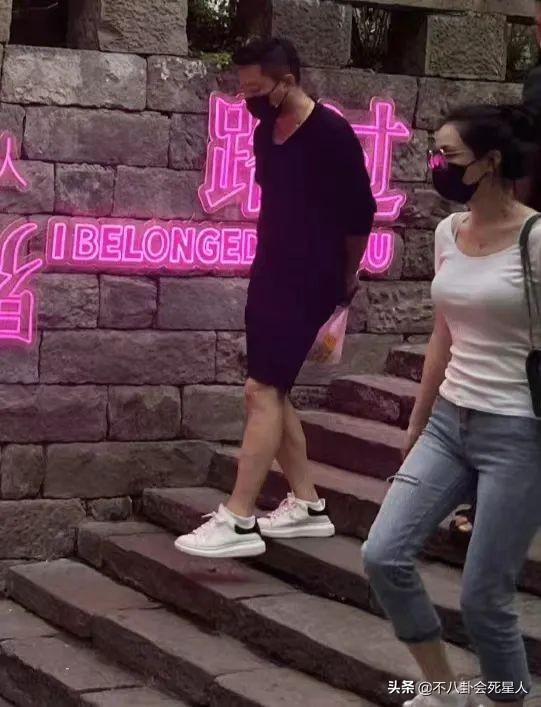 今年有多少个明星出轨了，2022年被曝与出轨相关的明星