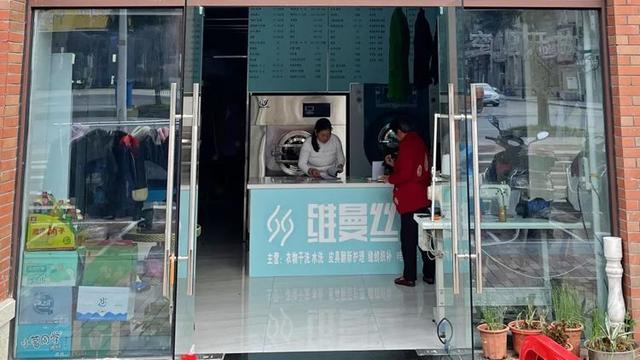 一件羽绒服一般穿几年，羽绒服穿了十年还暖和吗