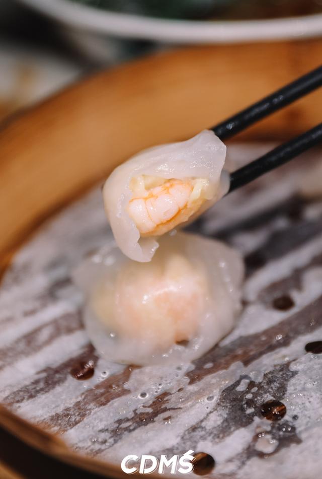 广州人吃成都火锅，广东女生被室友带去第一次吃成都火锅