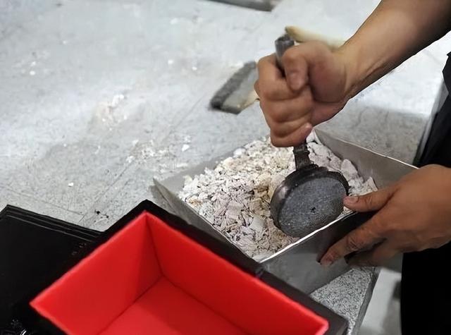 遗体火化痛苦吗，人死后火化是不是太残忍了（其他器官还有知觉吗）