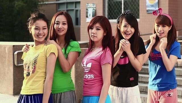 青春期里的赵奕欢，初代女神赵奕欢