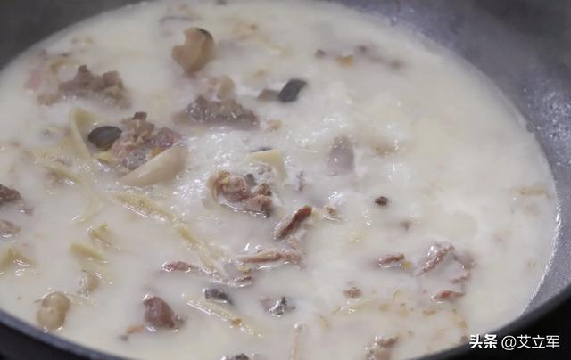 羊小肠怎么做好吃，羊油肠的家常做法大全