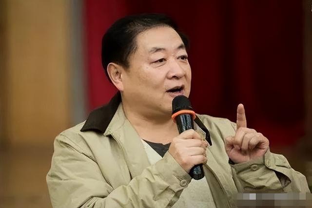 李幼斌姐弟合照，娱乐圈里最低调的亲姐弟和亲兄妹