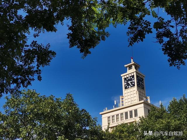 西安的钟楼是多少人记忆中的景点，穿行西安北院门