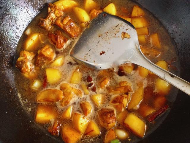 炖菜大全家常菜，五款热乎乎的炖菜暖和又美味（5道家常砂锅炖菜）