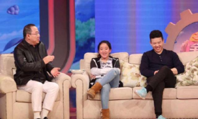 英达小儿子多少岁，英达次子被批啃老一无是处