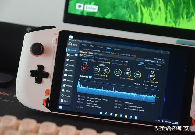 onexplayer掌机最新评测，随时随地畅玩3A游戏的PC掌机