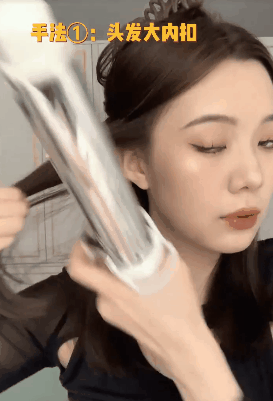 适合各种脸型的发型减龄，女生显老又土气的5款发型