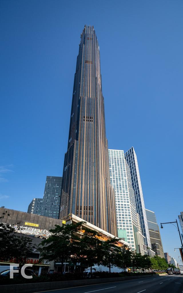 世界25座最经典的摩天大楼，2022年已过半计划年度完工的全球前20高摩天楼