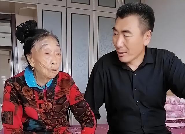 马玉琴李玉成夫妻，流口水与李玉成互动被无视