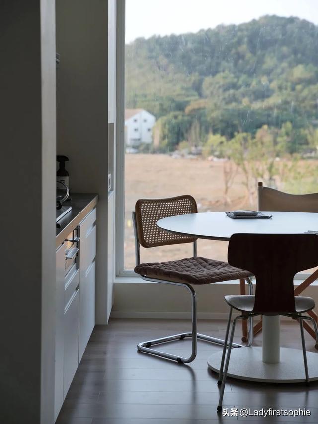 大开间一居室如何布置，110㎡只做一居室