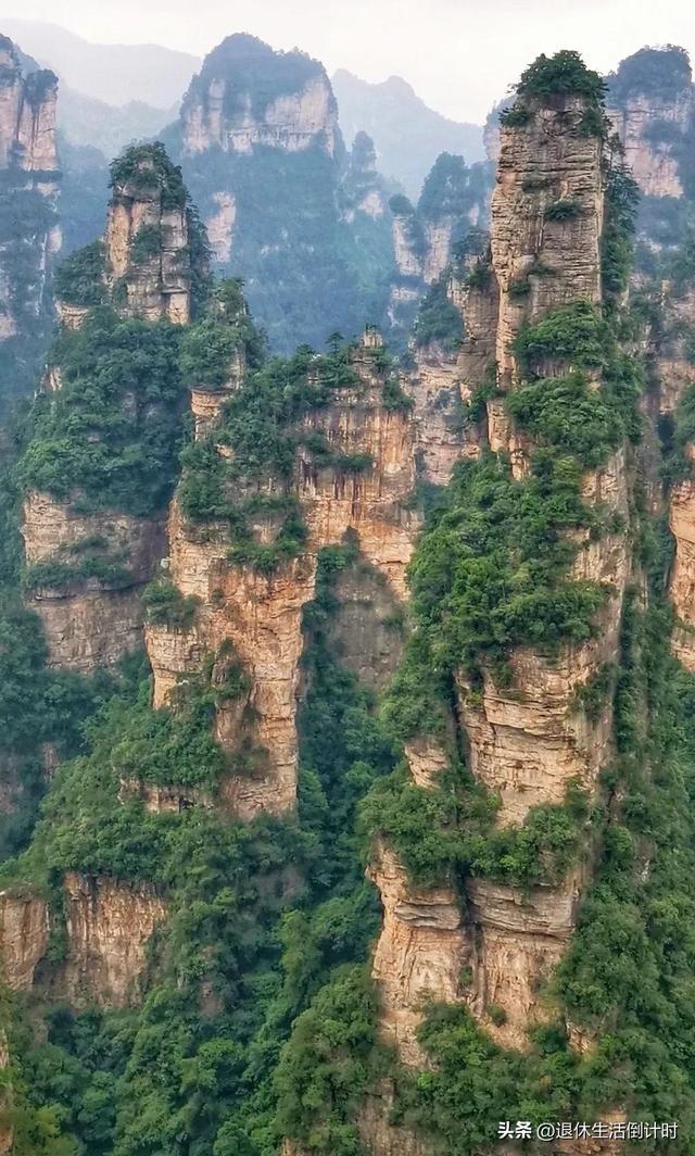 去张家界跟团游，张家界旅游纯玩团攻略和花费