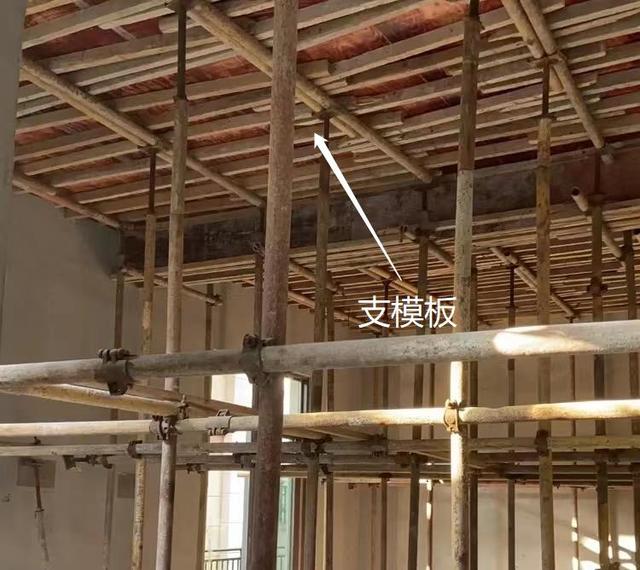loft公寓隔层钢结构施工步骤，Loft公寓夹层楼板原来是这样安装的