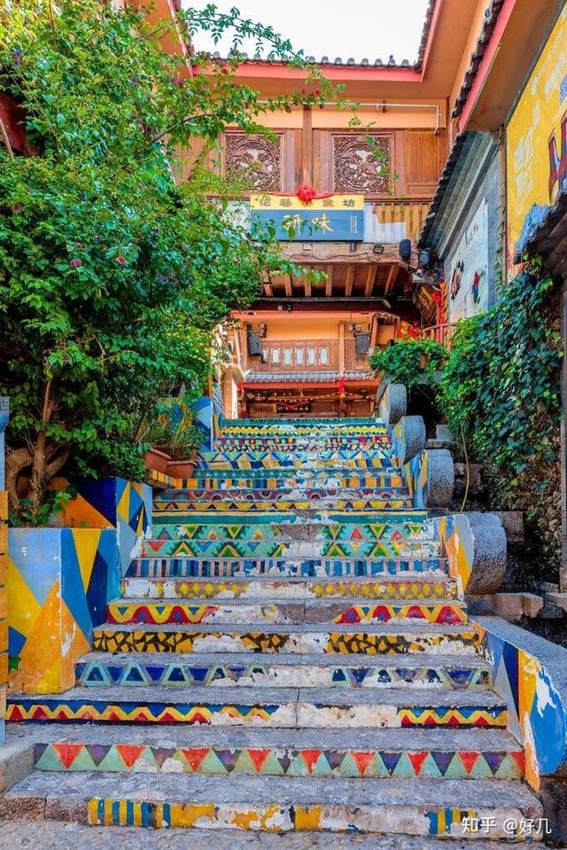 丽江古城旅游费用，丽江旅游自由行攻略及花费（想去丽江旅游的大哥们记下来,4-6月,1499玩到尽致）