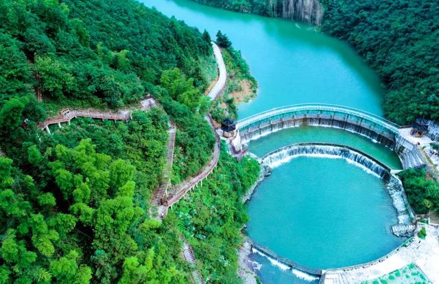 崇阳县属于哪个市，湖北咸宁市崇阳县旅游景点介绍（湖北省辖县、市简介---崇阳县）