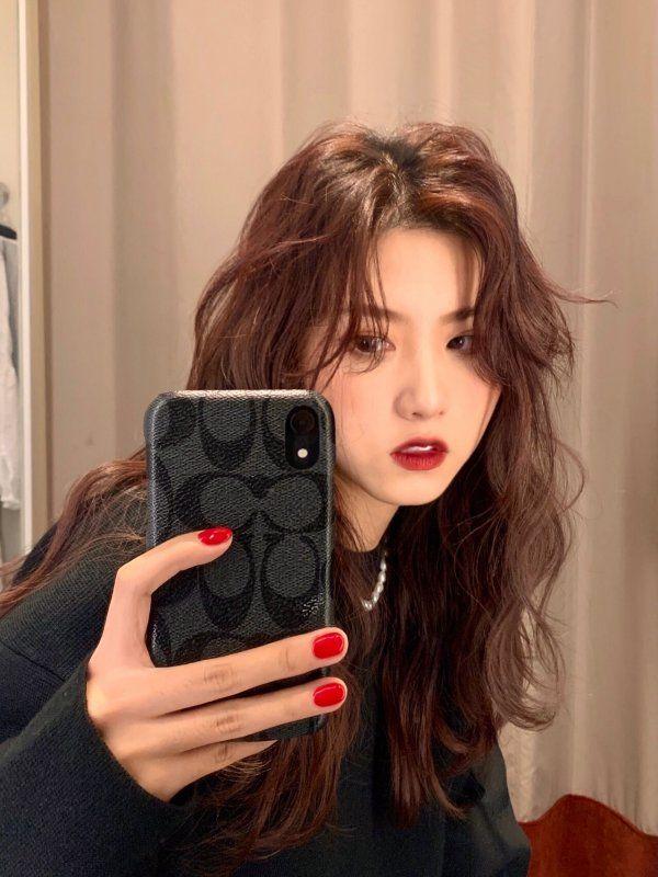 羊毛卷怎么打理，羊毛卷怎么卷好看又显年轻