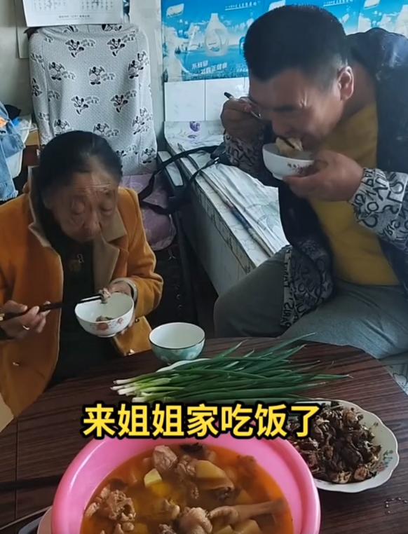 马玉琴李玉成夫妻，流口水与李玉成互动被无视
