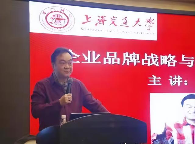 于东来讲商业模式，于东来：工资决定企业生存