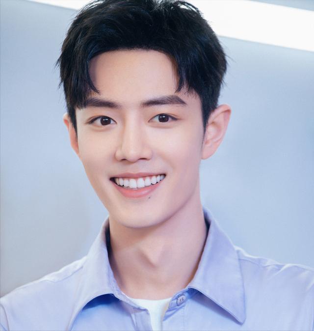 东方卫视跨年晚会，东方卫视跨年演唱会嘉宾阵容（东方卫视2023跨年晚会）