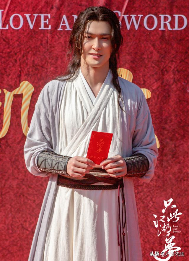 秦岚最近热播的电视剧，秦岚2022年主演的电视剧（秦岚、景甜助阵）