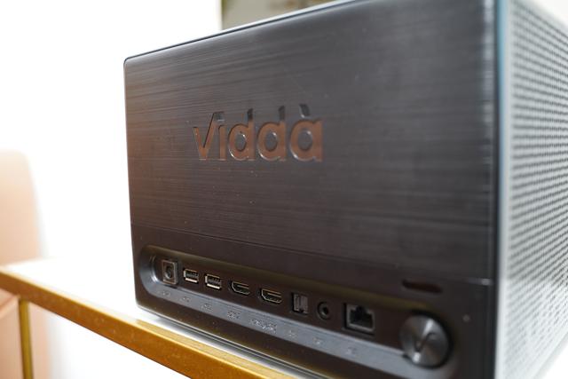 极米rs，家用投影仪极米rspro2