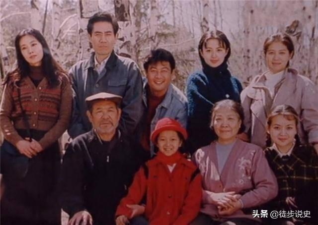咱爸咱妈60年全部演员，《咱爸咱妈六十年》9月15日播出