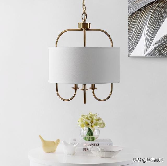 客厅吊灯效果图，50种优雅大气的卧室枝形吊灯装饰效果（最流行的客厅吊灯效果图）