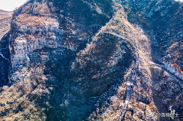 华山图片风景图片，秦岭小华山风景图