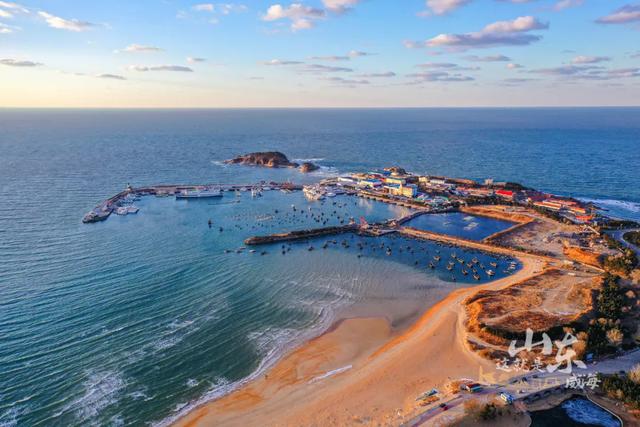 威海在哪个省哪个城市，威海属于哪个省份哪个市（中国这座海滨小城）