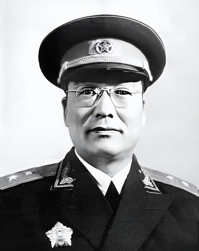 蒋介石的四个救命恩人，陈赓是蒋介石救命恩人