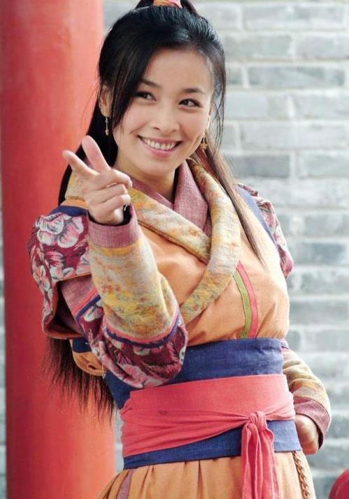 张庭夫妇财产，张庭夫妇从贫穷到富有