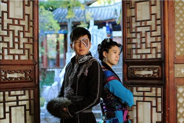 郭京飞和鲍莉儿子，老男孩郭京飞与鲍莉闪婚