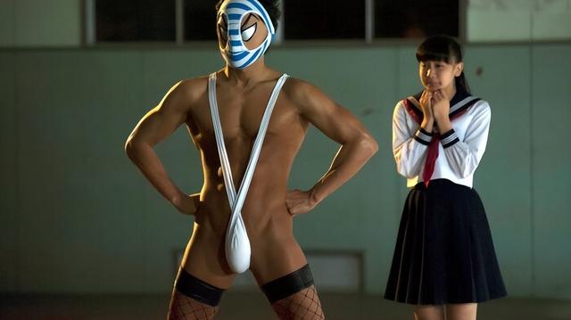 最近看了两部特别棒的电影，至少在影院让我爽到了