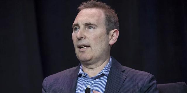 亚马逊的创始人贝佐斯的创业史，亚马逊新CEO年薪过2亿美元