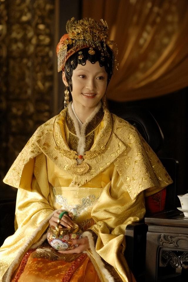 红楼梦新版和原版有什么不同，红楼梦2个版本差距明显