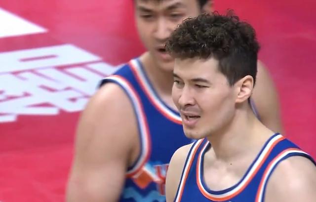 cba各队最新积分排名，浙江队全胜排第一